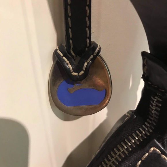 Dooney & Bourke Black Gray Cream Bag. - Picture 2 of 10